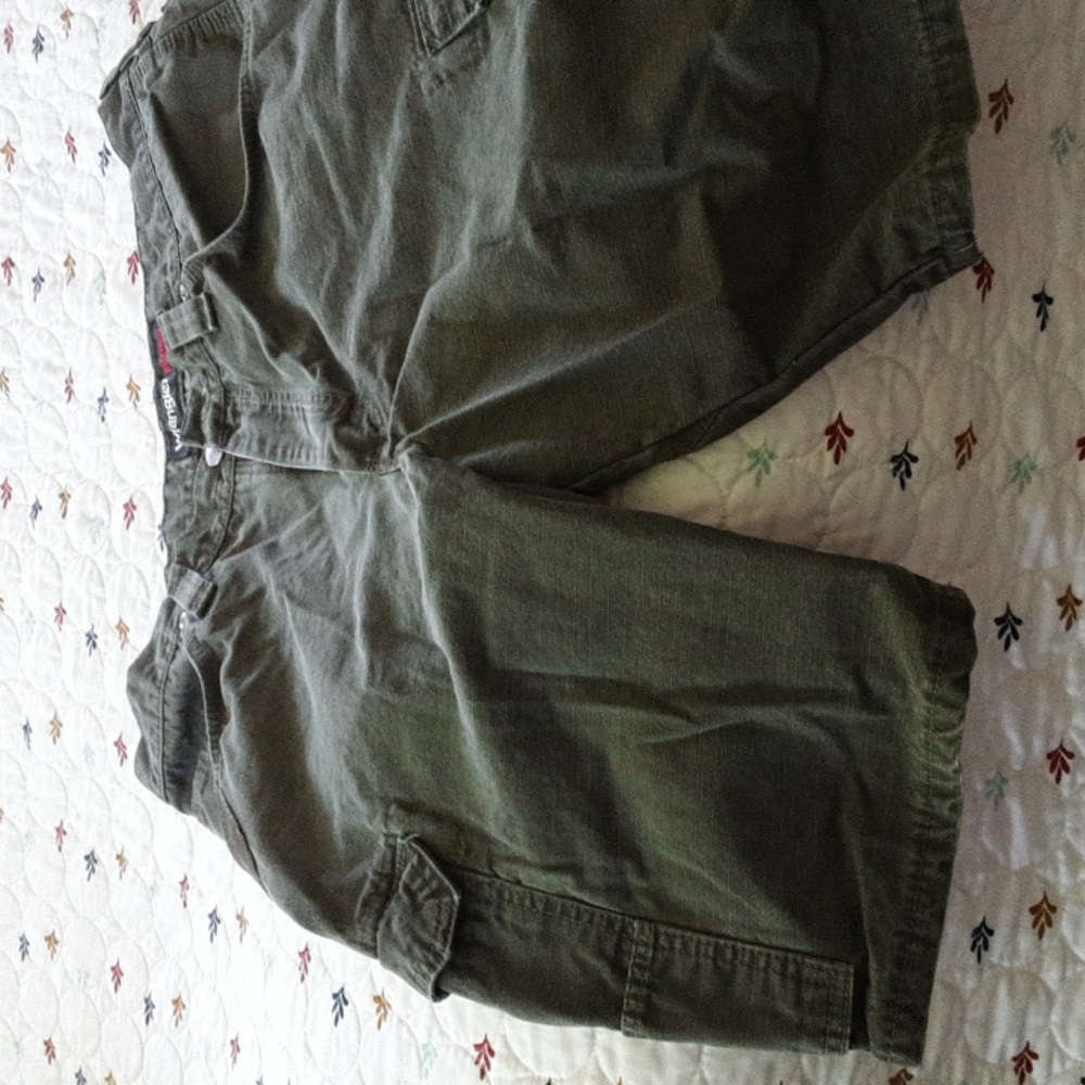 Men's wrangler riggs workwear cutoff  jeans. Barely worn, great condition.